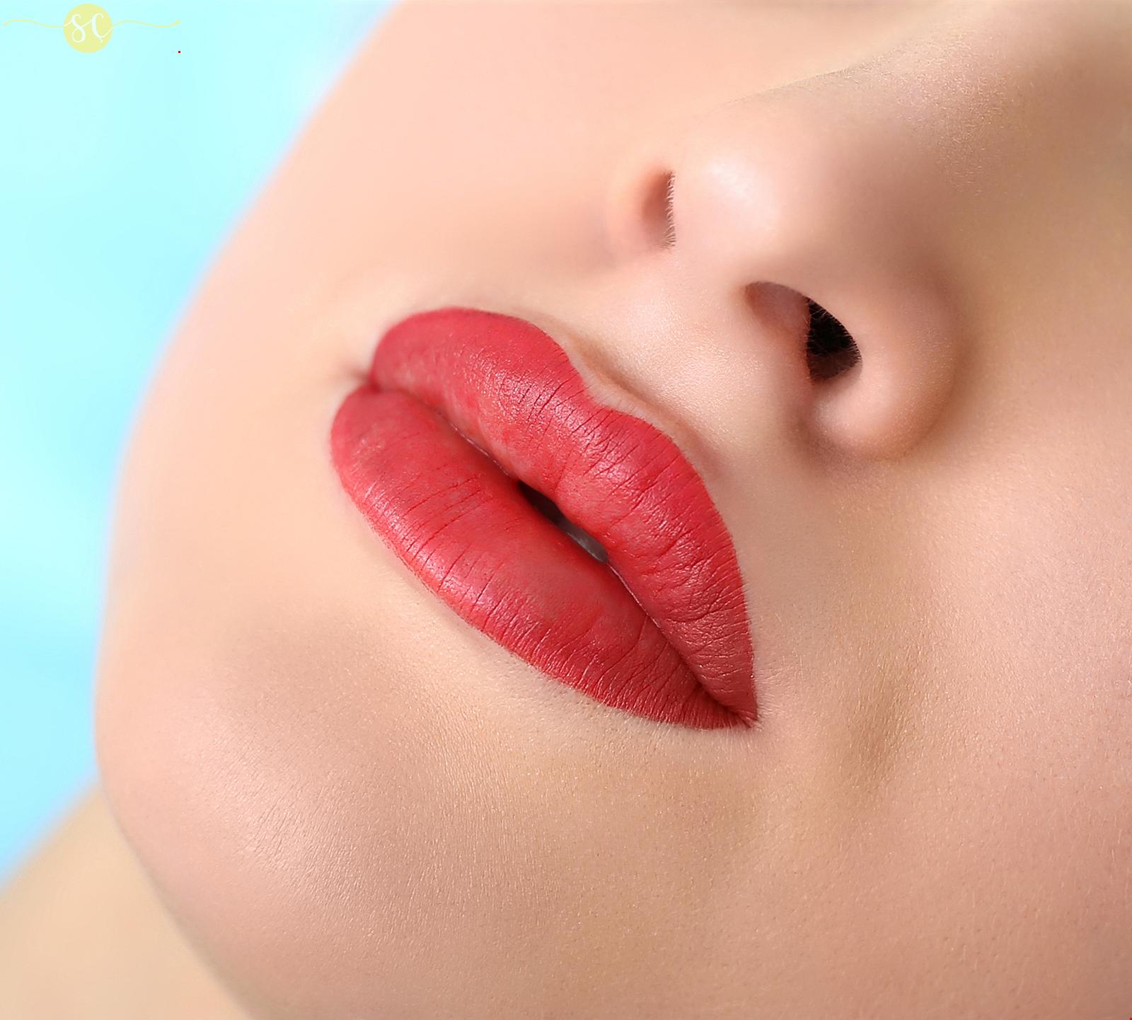 Перманентный макияж красные. Перманентный макияж губ. Красивые губы. Красивый татуаж губ. Перманентный макияж ГУ.